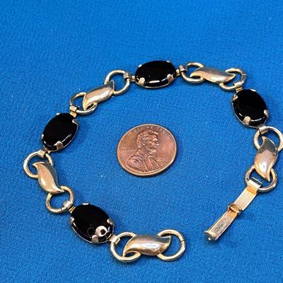 STYLING BLACK & GOLD SEGMENT BRACELET