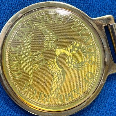 GOLD-TONE US COIN RENDITION KEY FOB MARKED â€œHIT USAâ€