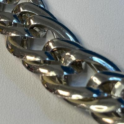 SHINY SILVER TONE FLAT LINK CHAIN NECKLACE