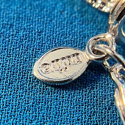 INTERESTING SHINY SILVER TONE â€œSâ€ TYPE LINKS NECKLACE