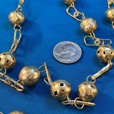 BOLD GOLD TONE CHAIN NECKLACE w/BIG BALL BEADS
