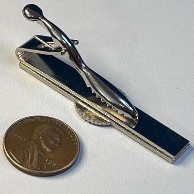 ENAMELED â€œD of C NYâ€ DEPARTMENT OF CORRECTIONS TIE CLASP