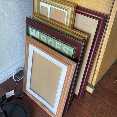 ASSORTED PICTURE FRAMES - Lot of 6