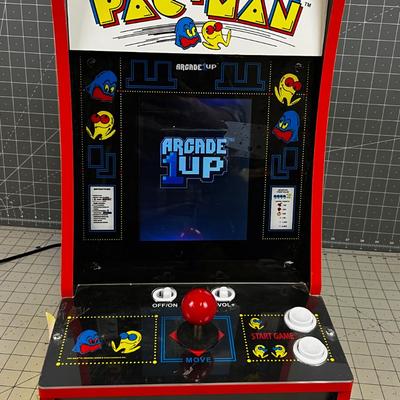Pac- Man Arcade GAME 