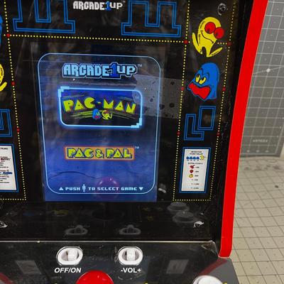 Pac- Man Arcade GAME 