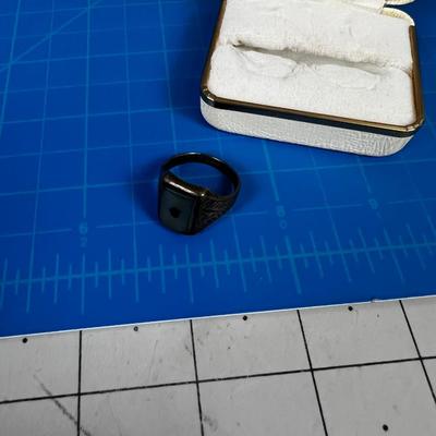 Black Dot Quartz OLD - Sterling Ring