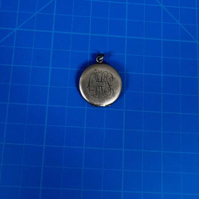 Antique Gold Plated Locket 