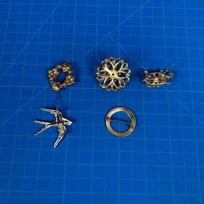 Collection of (5)Broches: Rhinestones, Turtle, Bird Etc.