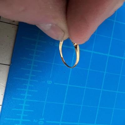 18 K Gold Diamond Solitaire Antique Ring 