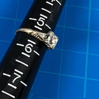 18 K Gold Diamond Solitaire Antique Ring 