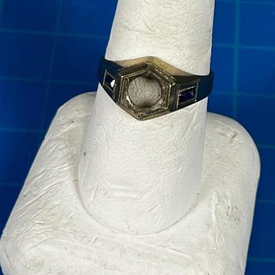 18 K White Gold Antique Ring NO Center STONE