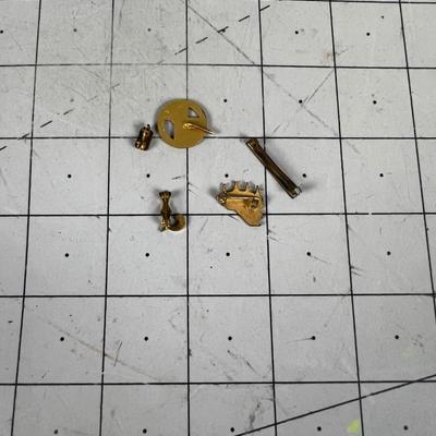 5 Antique Lapel Pins, including Safe Driver