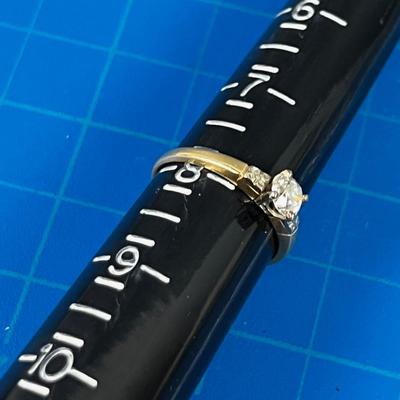 Single 10 K Gold Diamond 1/4 K Solitaire 