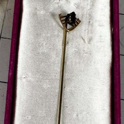 Antique Gold Stick Pin NOT Marked Oval Amethyst 
