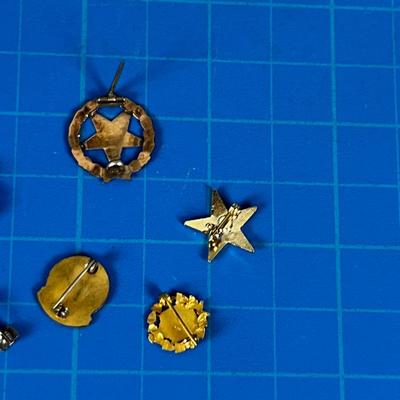 5 Antique Masonic Lapel Pins, 1 is marked 10 K 