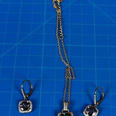 Earrings and Pendant Iridescent stone marked 9.25 PRETTY! 