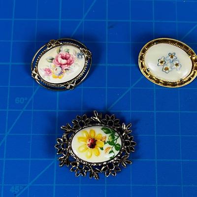 3 Vintage 1960's Floral Brooches 