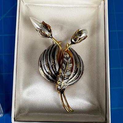Vintage MCM Pin Made in Spain