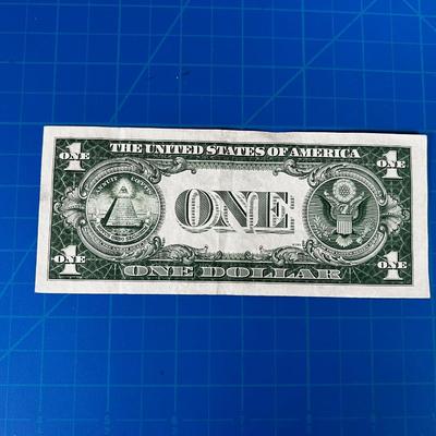 Currency 1935 1 Dollar Silver Certificate Note