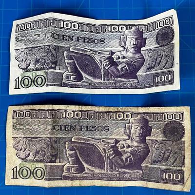 2 One Hundred Peso Mexican Bank Notes 1981 