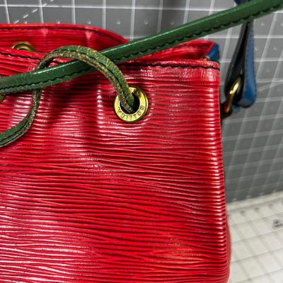 Louis Vuitton Epi Noe Tri Color M44084 Should Bag RED BLUE GREEN Genuine! 