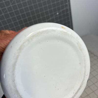 2 Piece of Vintage Enamel ware