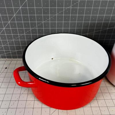 2 Piece of Vintage Enamel ware
