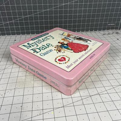 NEW Mystery DATE Game 