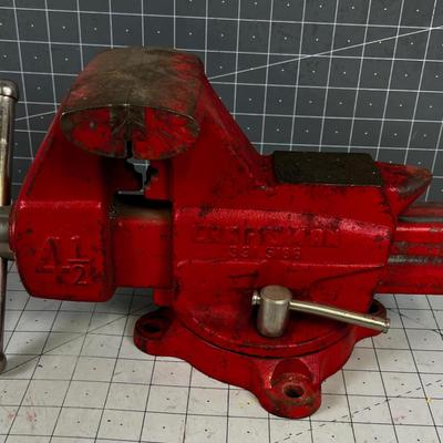Craftsman 4-1/2" Bench Vice