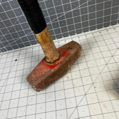 2 Sledge Hammers 