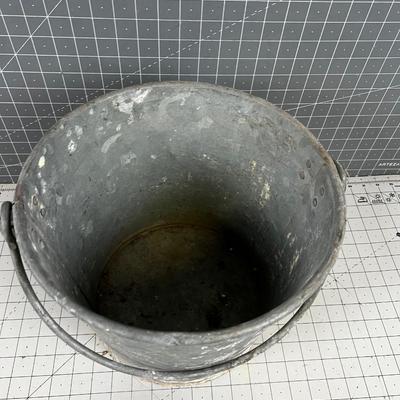 Galvanized BUCKET 