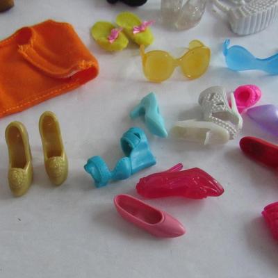 Lot of Misc Barbie Sized Accessories