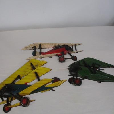 Vintage Cast Aluminum Sexton USA Wall Hanging Airplanes