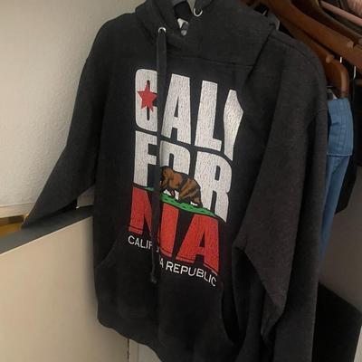 CALIFORNIA HOODIE - Medium