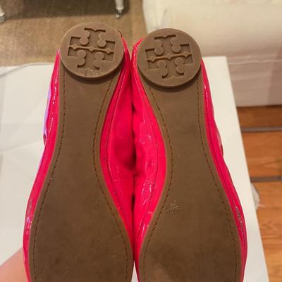 TORY BURCH: HOT PINK BALLET (WOMEN'S) SIZE 8.5