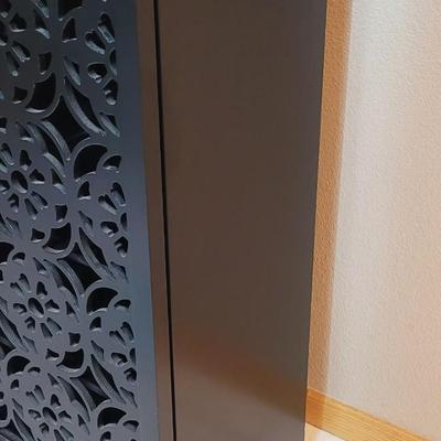 Black Lacquer Wood Cabinet