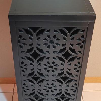Black Lacquer Wood Cabinet