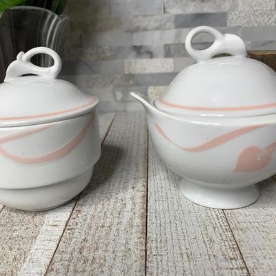 Vintage Mikasa â€œclassic flair peachâ€ Embossed Calla Lilies sugar bowl set