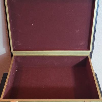 Vintage Book Box 'The Old Man and the Sea"