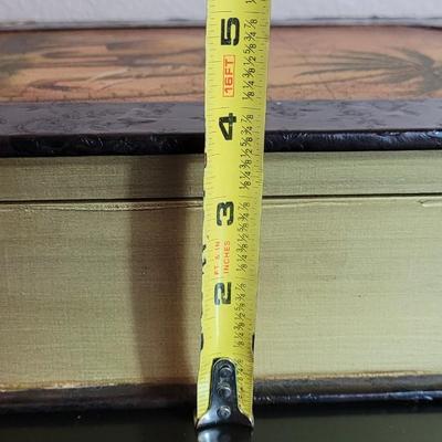 Vintage Book Box 'The Old Man and the Sea"