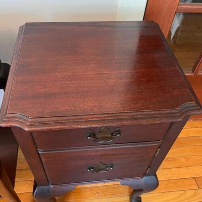 2 Vintage End Side Tables - Queen Anne, Chippendale