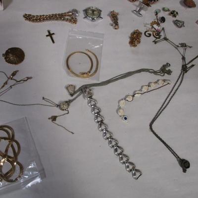 Assortment Of Jewelry