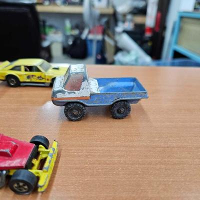 Lot of 7 diecast cars