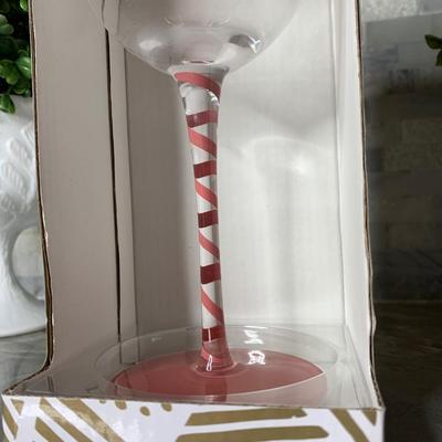 â€œLove you Nanaâ€ Raise the bar  wine glass