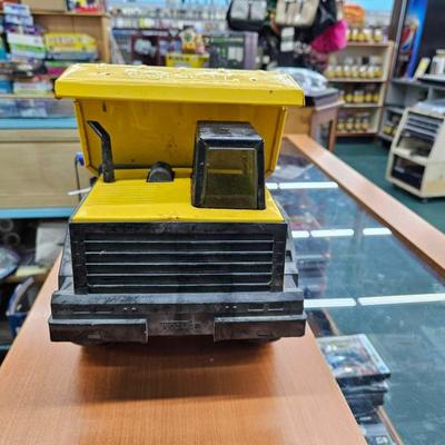 Vintage Tonka Dump Truck