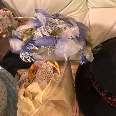 Lot Vintage Hats, Scarves, Gloves, Hat Box