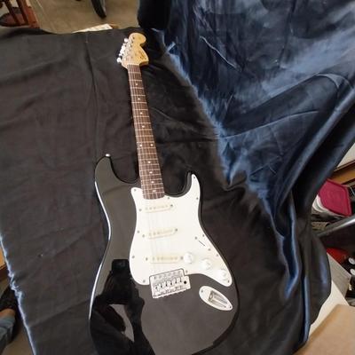 FENDER "SQUIRE" ELECTRIC GUITAR