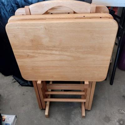 WOODEN TV TRAYS WITH TRAY HOLDER