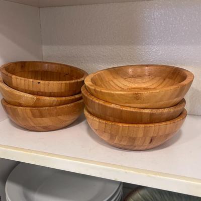 WOODEN BOWLS