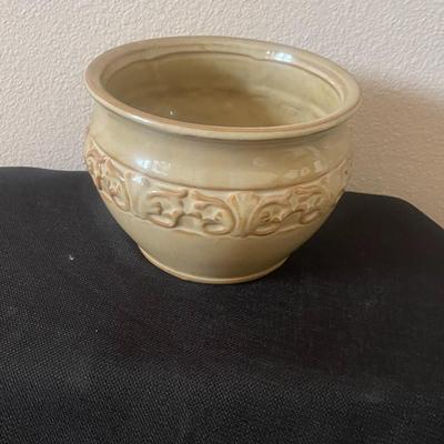 TAN Pottery Container